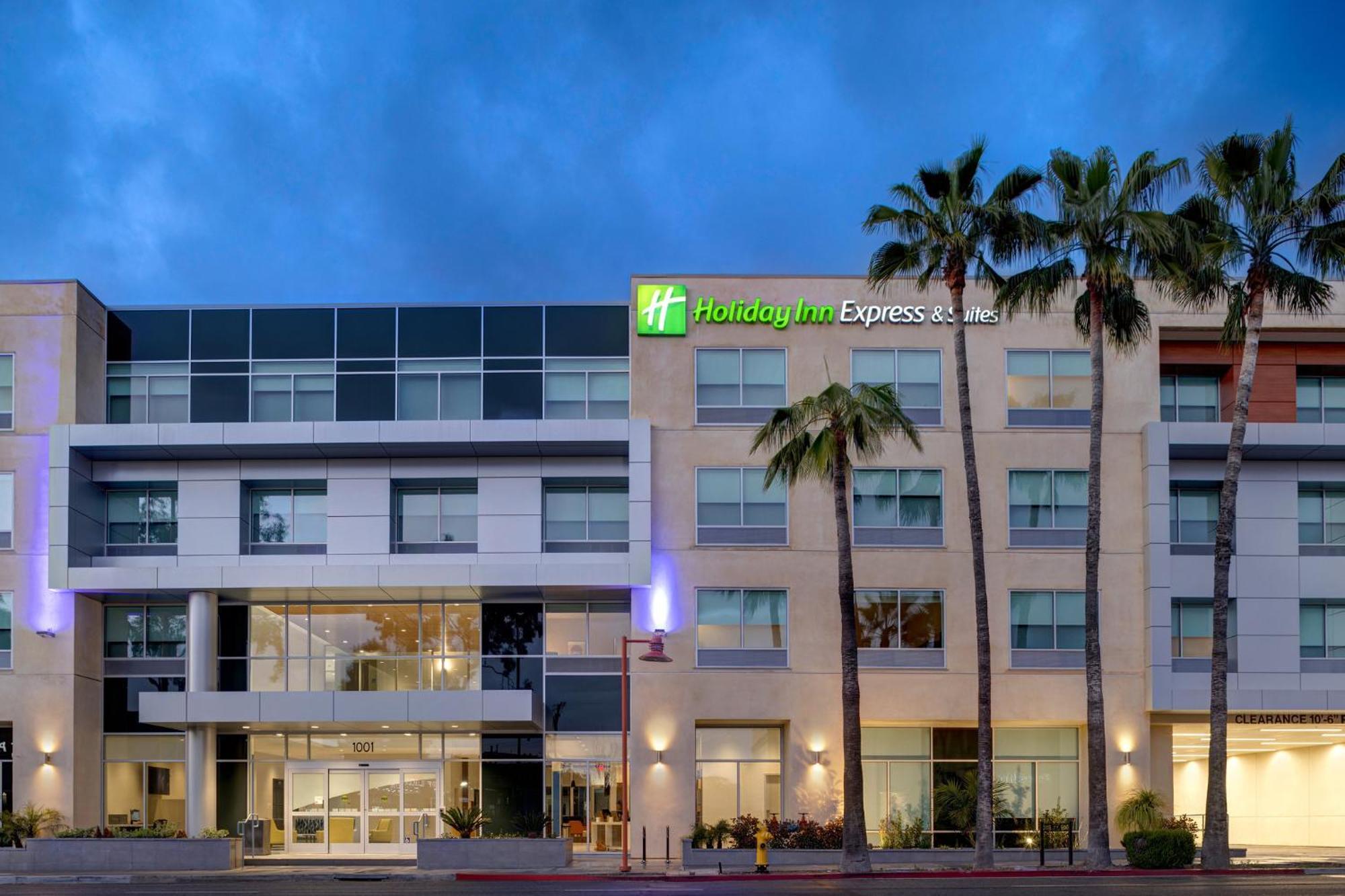 Holiday Inn Express & Suites - Glendale Downtown Экстерьер фото